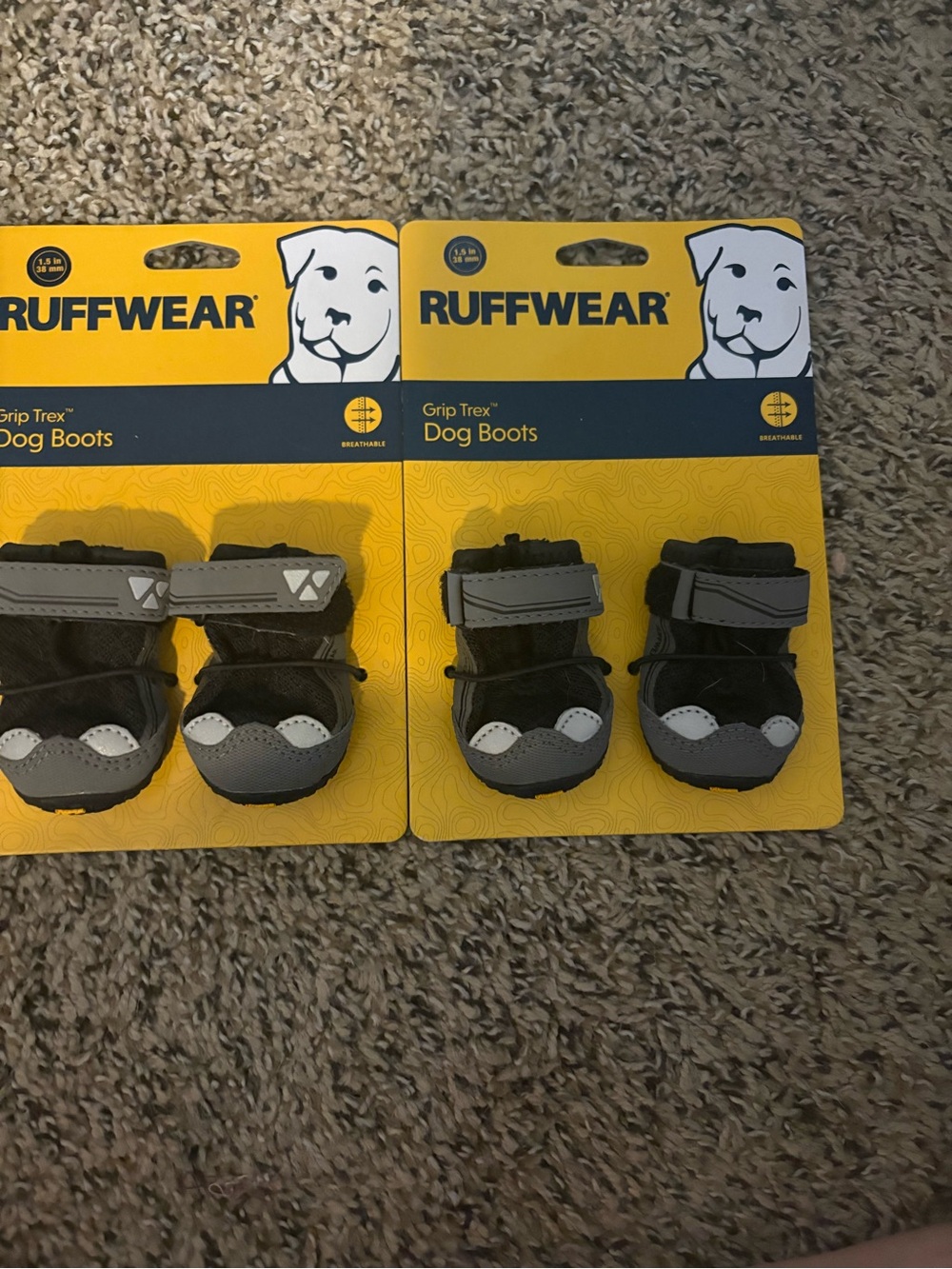 NWT Ruffwear boots